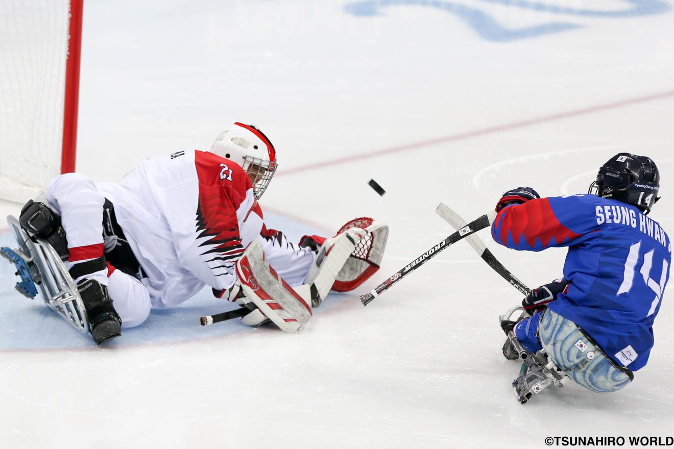 地元韓国に敗れた日本 より厳しい状況へ 平昌18パラ 2日目 パラアイスホッケー Glitters 障害者スポーツ専門ニュースメディア 地元韓国に敗れた日本 より厳しい状況へ 平昌18パラ 2日目 パラアイスホッケー Glitters 障害者スポーツ専門ニュースメディア