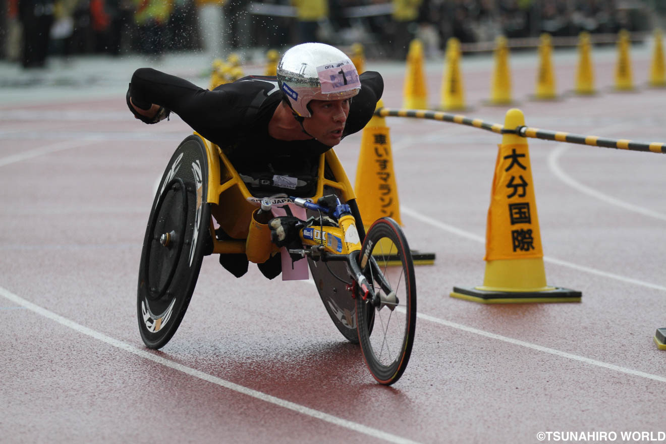 マルセル・フグが5連覇！日本人1位は山本｜大分国際車いすマラソン