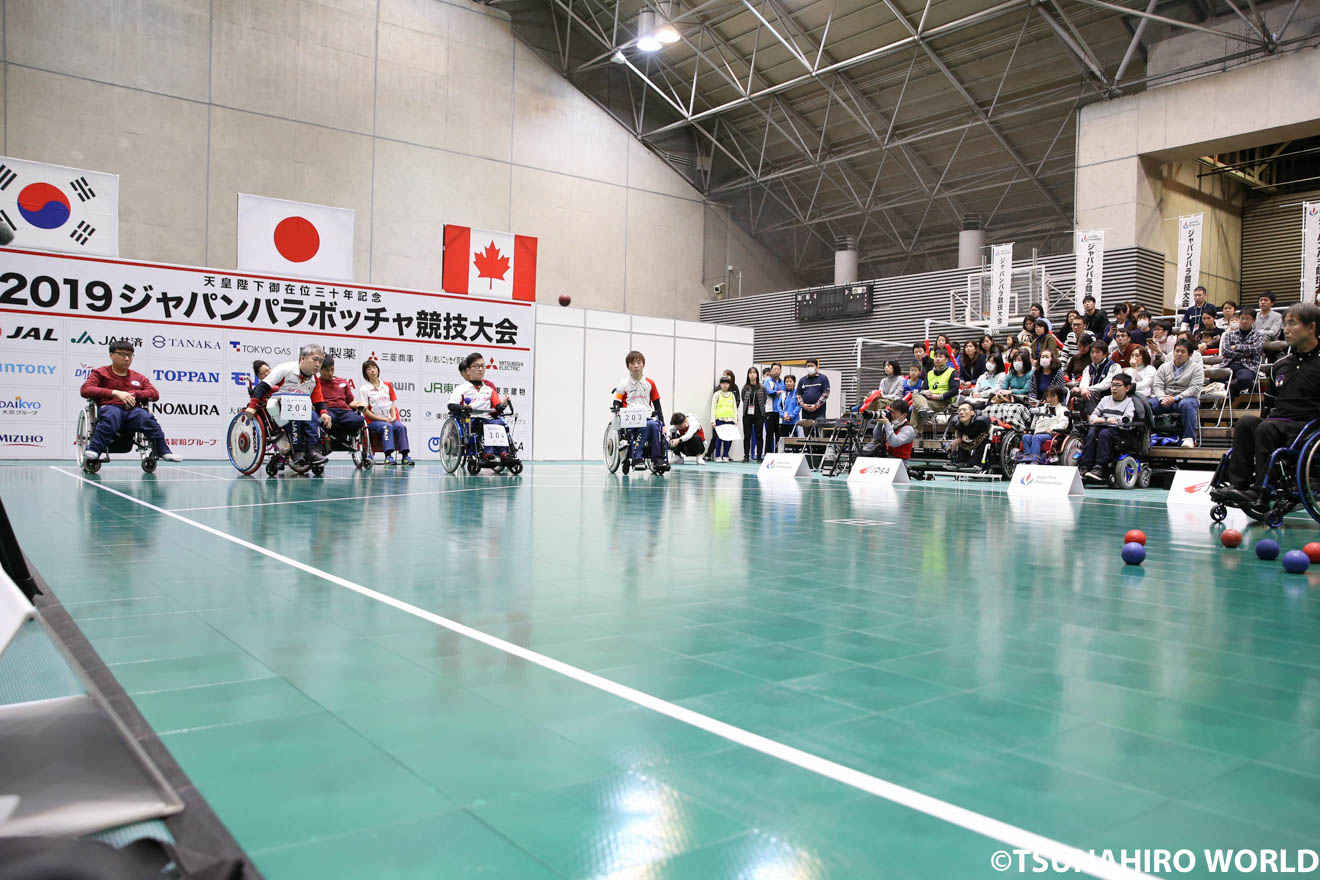 BC1-2団体戦、日本対韓国。会場には多くの観客が詰めかけた | ボッチャの醍醐味が炸裂|2019ジャパンパラボッチャ競技大会 | Glitters 障害者スポーツ専門ニュースメディア