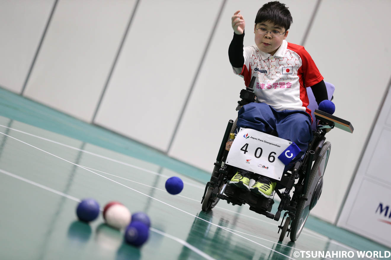 今大会が日本代表デビュー戦ながらも、BC4ペア戦全試合に出場した宮原陸人。 | ボッチャの醍醐味が炸裂|2019ジャパンパラボッチャ競技大会 | Glitters 障害者スポーツ専門ニュースメディア