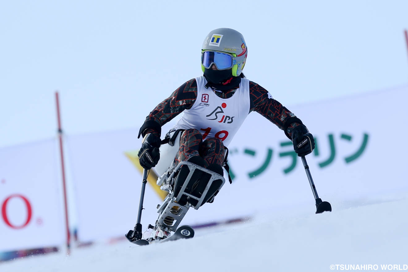 村岡、銅メダルで日本人唯一の表彰台。｜2017IPCアルペンスキーワールドカップ白馬大会 | Glitters 障害者スポーツ専門ニュースメディア
