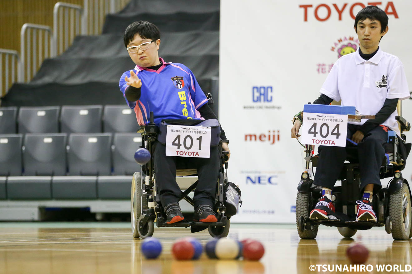 予選で負けた古満渉に決勝でリベンジを果たし、BC4クラスを制した江崎駿 | リオ団体銀の廣瀬ら４人が東京パラ代表内定！｜第21回日本ボッチャ選手権大会 | Glitters 障害者スポーツ専門ニュースメディア