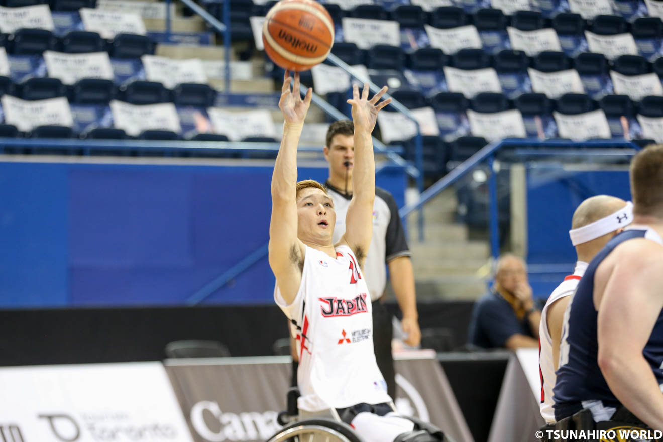 3Q後半、得意のアウトサイドシュートを決める熊谷悟。 | 日本、守備力でアメリカ戦を制し4連勝|IWBF男子U23世界車いすバスケットボール選手権大会 | Glitters 障害者スポーツ専門ニュースメディア