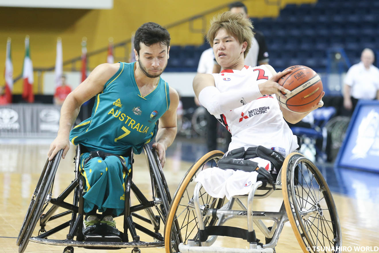 後半、オーストラリアのプレスディフェンスで苦しむ日本。 | 日本、豪州に逆転負けでメダルを逃す|IWBF男子U23世界車いすバスケットボール選手権大会 | Glitters 障害者スポーツ専門ニュースメディア