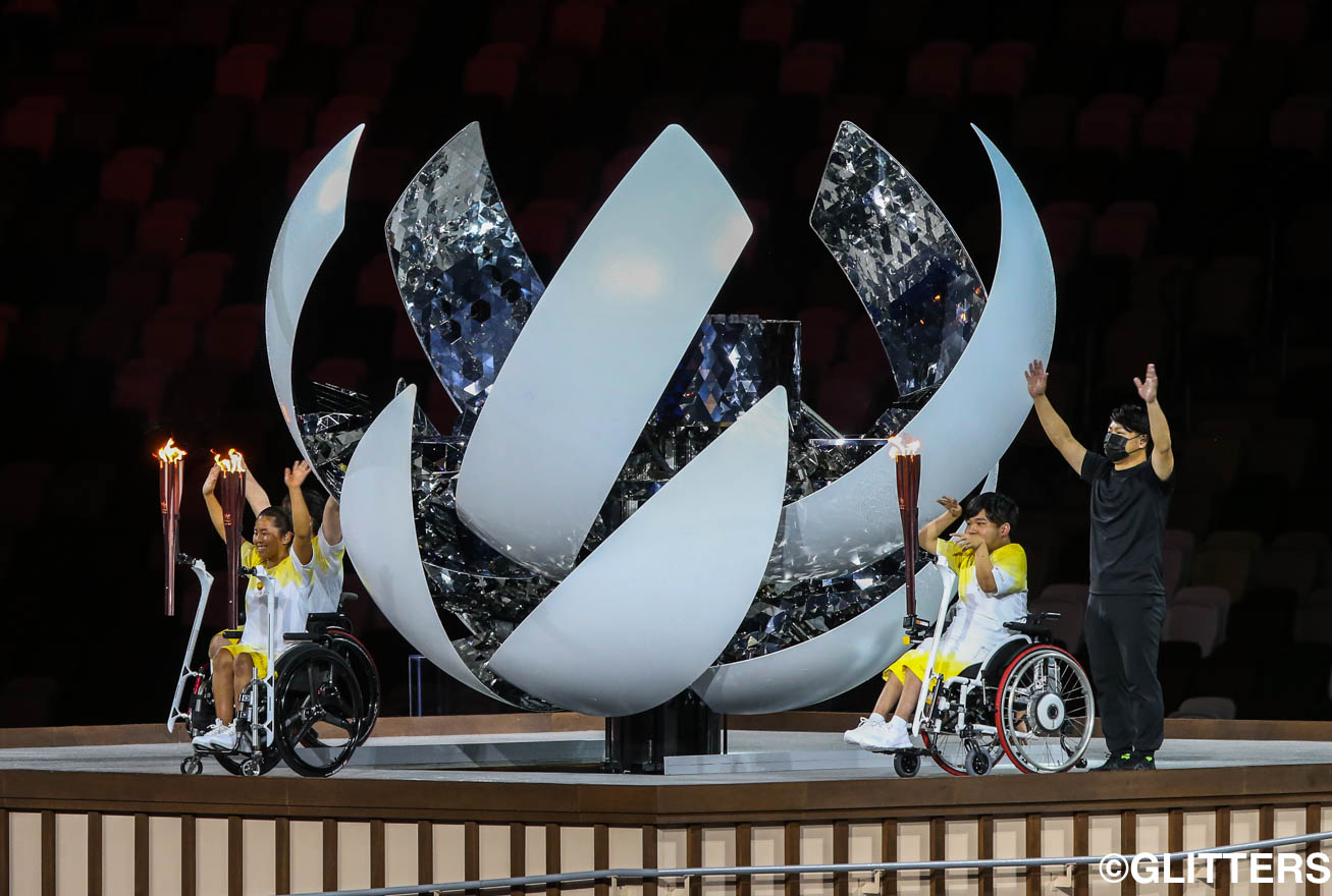 東京パラリンピック開幕　コンセプトは「翼」｜東京2020パラリンピック競技大会 8/24【開会式】 | Glitters 障害者スポーツ専門ニュースメディア