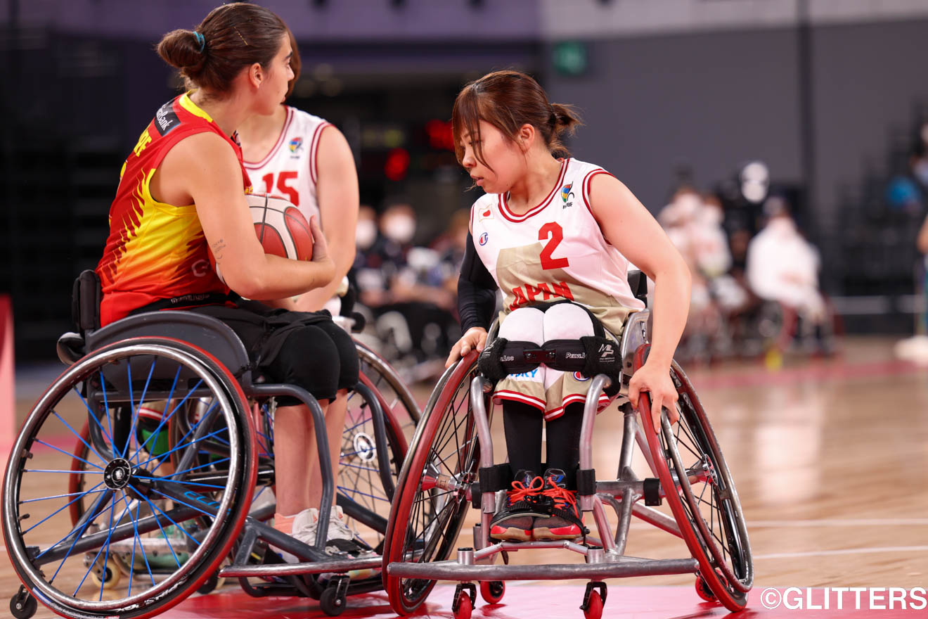 女子日本代表 スペインに敗れるも「自分たちのバスケを出し切った」｜東京2020パラリンピック1周年記念イベント車いすバスケットボール国際エキジビションマッチ | Glitters 障害者スポーツ専門ニュースメディア