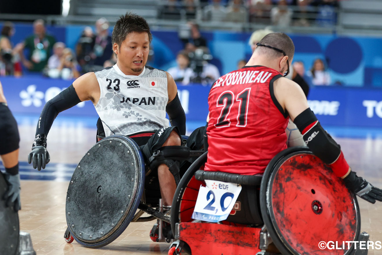 体を張りターンオーバーを生むプレーで勝利に貢献した小川仁士 | 日本は予選トップ通過で準決勝進出!|パリ2024パラリンピック競技大会 8/31【車いすラグビー】 | Glitters 障害者スポーツ専門ニュースメディア