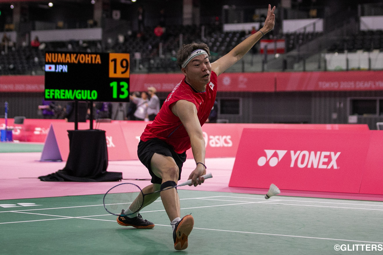 バドミントン・女子ダブルスの矢ケ部姉妹が悲願の金メダル！男子ダブルスの森本・永石ペアは銀！｜東京2025デフリンピック | Glitters 障害者スポーツ専門ニュースメディア