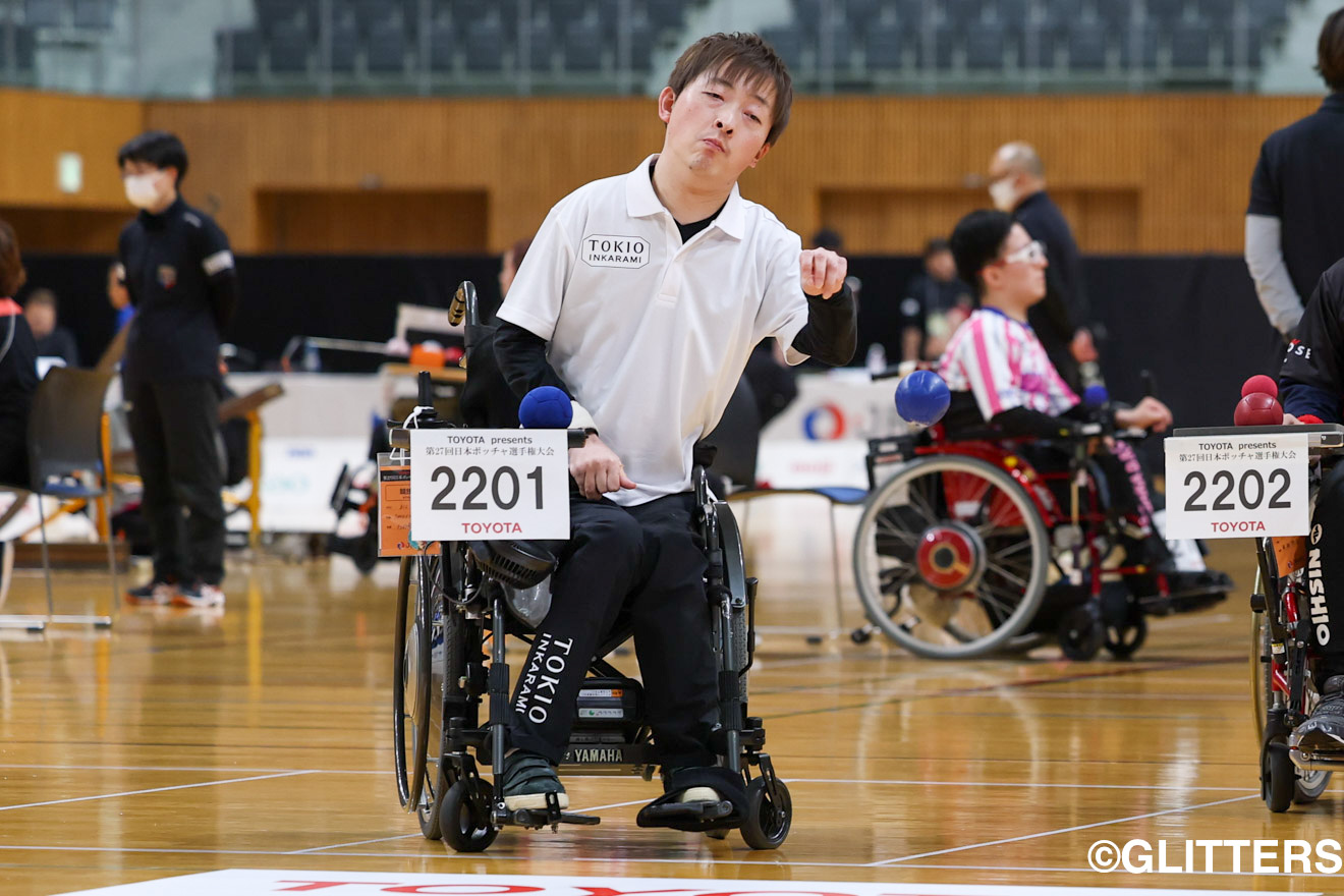 「宿命の対決」を制し大会2連覇を達成したBC2の杉村英孝 | BC3女子は関根彩香が3度目の決勝進出で初栄冠|TOYOTA presents 第27回日本ボッチャ選手権大会 | Glitters 障害者スポーツ専門ニュースメディア