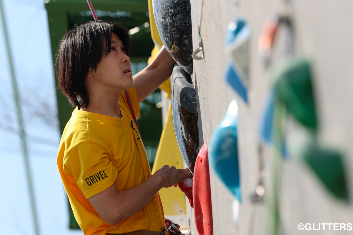 卓球では届かなかった夢の舞台、ロスパラ出場へ向けて圧倒的な力を見せつけるAU2の楠嵩央 | 世界大会王者の會田が男子B1クラスで躍動｜2025年度パラクライミングジャパンシリーズ第2戦 日本選手権大会　秦野大会 | Glitters 障害者スポーツ専門ニュースメディア